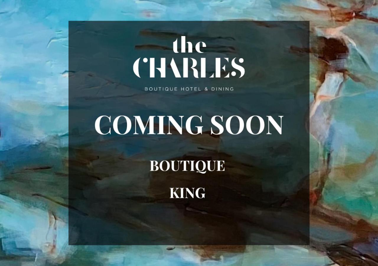 沃加沃加 The Charles酒店 外观 照片